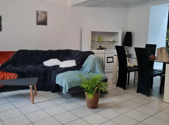 Maison De Ville